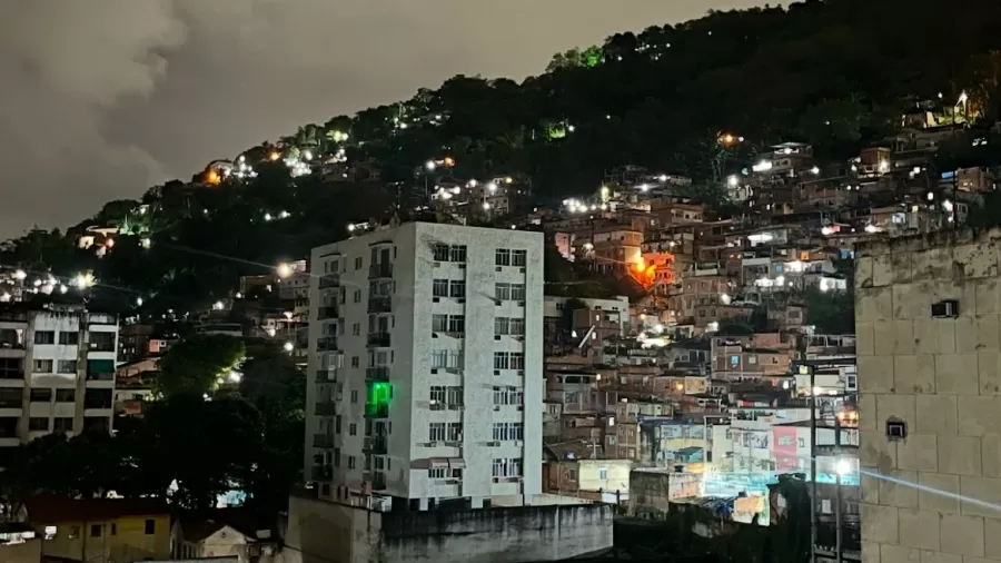 vista-de-parte-do-morro-dos-macacos-em-vila-isabel-zona-norte-do-rio-de-janeiro-1735661130869_v2_900x506.jpg