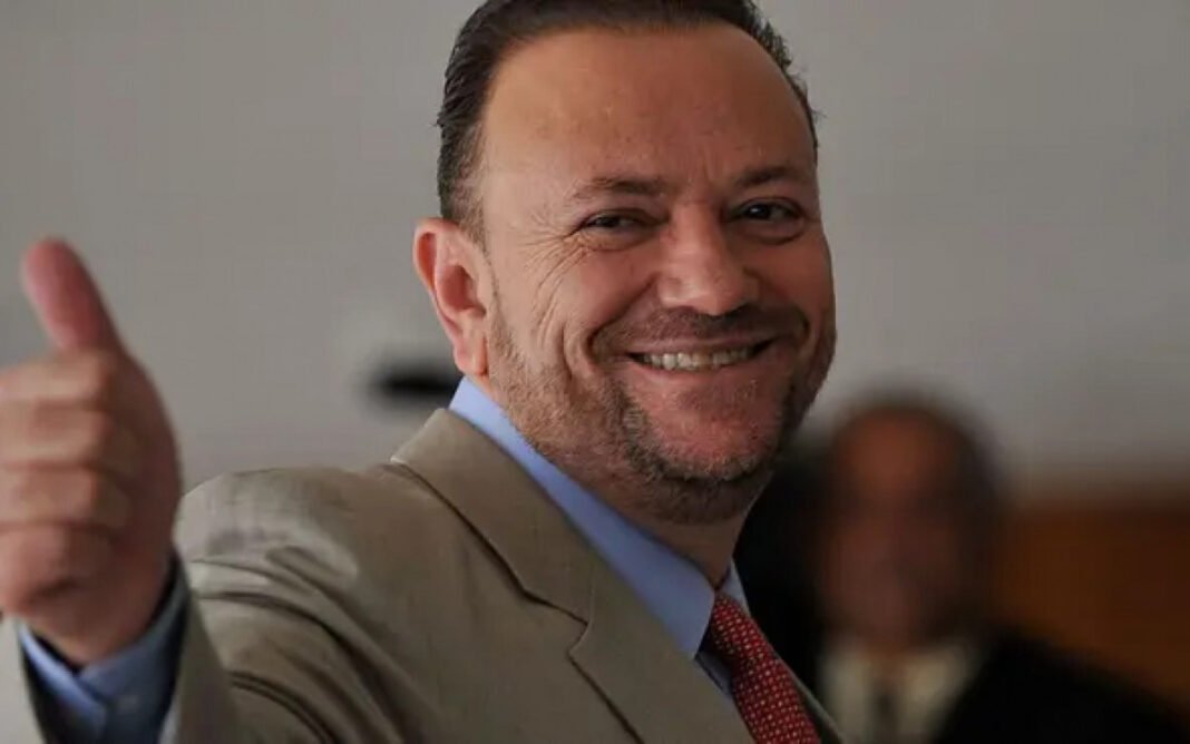1_edinho_silva_712x370_jpg-36441179